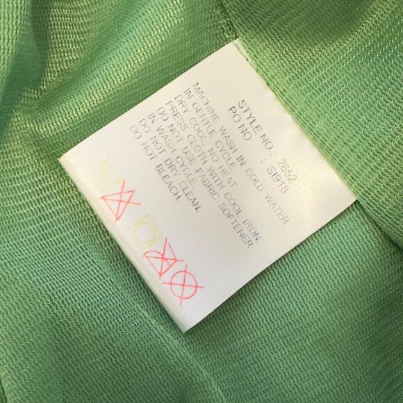 Sunice Green Weather Golf Jacket Size M Lightweight Reflective Trim Windbreaker - Picture 8 of 9